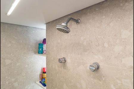 Apartamento à venda com 84m², 2 quartos e 1 vaga Apartamento à venda com 84m², 2 quartos e 1 vagaDetalhe Banheiro - Suíte