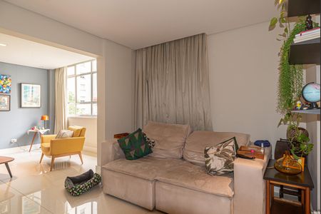 Apartamento à venda com 101m², 2 quartos e 1 vaga Apartamento à venda com 101m², 2 quartos e 1 vagaSala