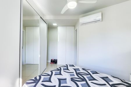 Apartamento à venda com 72m², 2 quartos e 1 vaga Apartamento à venda com 72m², 2 quartos e 1 vagaSuite