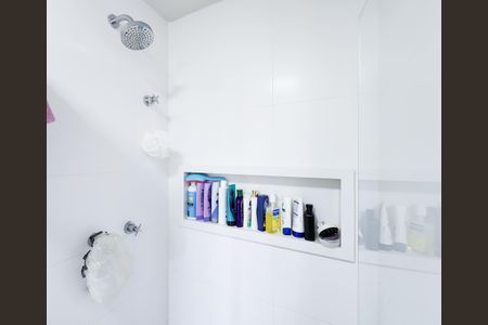 Apartamento à venda com 72m², 2 quartos e 1 vaga Apartamento à venda com 72m², 2 quartos e 1 vagaBanheiro