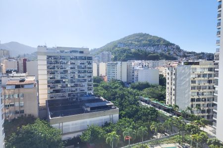 Apartamento à venda com 72m², 2 quartos e 1 vaga Apartamento à venda com 72m², 2 quartos e 1 vagaVista