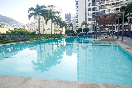 Apartamento à venda com 72m², 2 quartos e 1 vaga