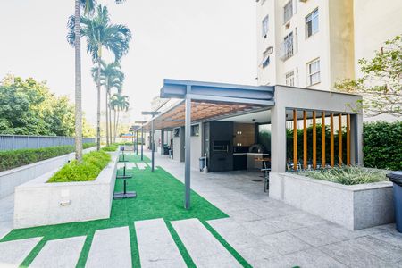 Apartamento à venda com 72m², 2 quartos e 1 vaga