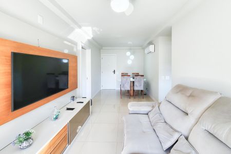 Apartamento à venda com 72m², 2 quartos e 1 vaga Apartamento à venda com 72m², 2 quartos e 1 vagaSala