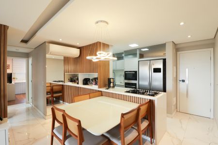 Apartamento para alugar com 92m², 3 quartos e 2 vagasSala