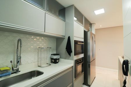 Apartamento para alugar com 92m², 3 quartos e 2 vagasCozinha e Área de Serviço