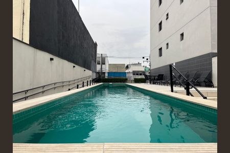 Studio à venda com 35m², 1 quarto e 1 vaga Studio à venda com 35m², 1 quarto e 1 vagaÁrea comum - Piscina