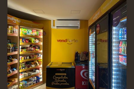 Studio à venda com 35m², 1 quarto e 1 vaga Studio à venda com 35m², 1 quarto e 1 vagaMercadinho