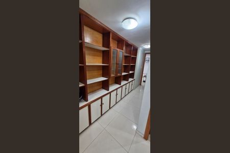 Apartamento à venda com 134m², 3 quartos e 2 vagas Apartamento à venda com 134m², 3 quartos e 2 vagasCorredor