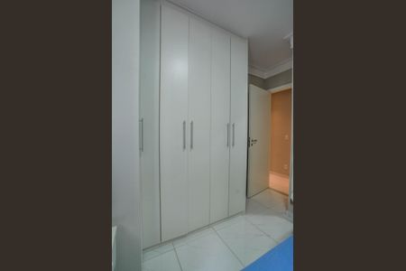 Apartamento à venda com 66m², 3 quartos e 1 vagaQuarto 2