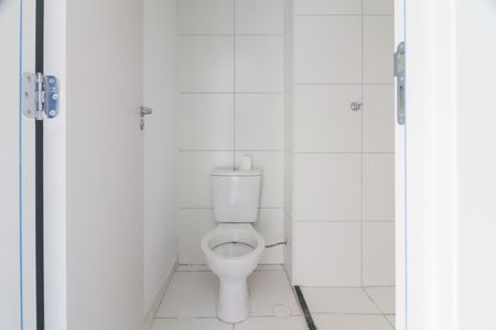 Banheiro de apartamento para alugar com 2 quartos, 37m² em Jaguaré, São Paulo