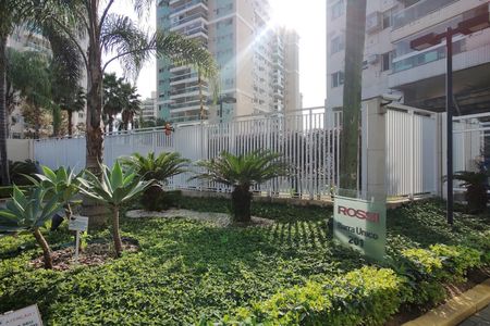 Apartamento para alugar com 153m², 3 quartos e 2 vagasFachada