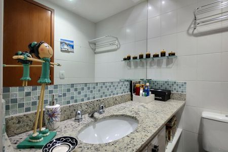 Apartamento para alugar com 153m², 3 quartos e 2 vagasBanheiro Social
