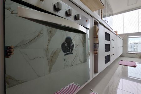 Apartamento para alugar com 153m², 3 quartos e 2 vagasCozinha - Armários