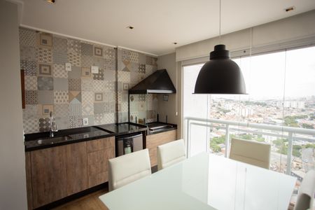 Apartamento à venda com 72m², 2 quartos e 1 vaga Apartamento à venda com 72m², 2 quartos e 1 vagaVARANDA DA SALA