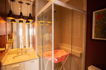 Apartamento à venda com 72m², 2 quartos e 1 vaga Apartamento à venda com 72m², 2 quartos e 1 vagaBANHEIRO