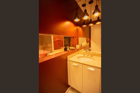 Apartamento à venda com 72m², 2 quartos e 1 vaga Apartamento à venda com 72m², 2 quartos e 1 vagaBANHEIRO