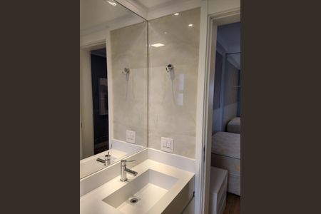 Apartamento à venda com 1 quarto, 57m² em Cambuí, Campinas