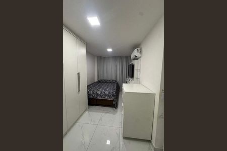 Apartamento à venda com 2 quartos, 70m² em Recreio dos Bandeirantes, Rio de Janeiro