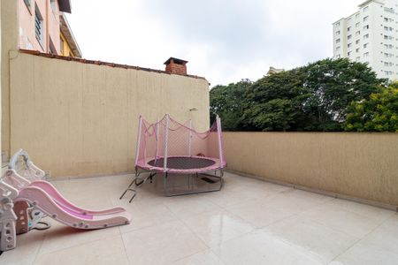 Casa à venda com 280m², 3 quartos e 3 vagas Casa à venda com 280m², 3 quartos e 3 vagasQuintal