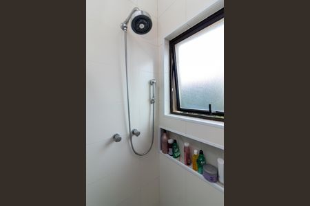 Casa à venda com 280m², 3 quartos e 3 vagas Casa à venda com 280m², 3 quartos e 3 vagasBanheiro da Suíte