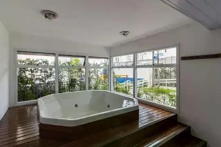 Apartamento à venda com 120m², 3 quartos e 2 vagas