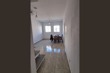 Casa à venda com 3 quartos, 133m² em Vila Carrão, São Paulo