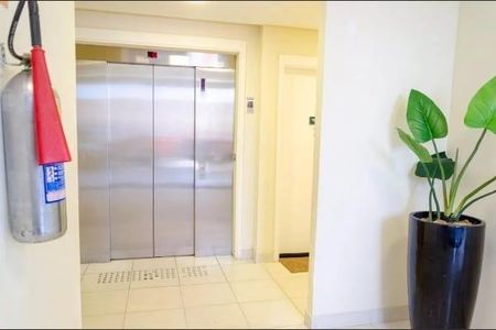 Apartamento à venda com 60m², 2 quartos e 1 vaga