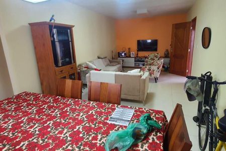 Casa à venda com 3 quartos, 136m² em Serra Grande, Niterói