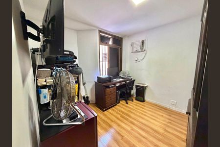 Apartamento à venda com 2 quartos, 83m² em Icaraí, Niterói