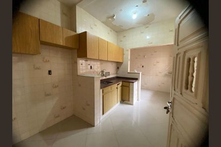 Casa à venda com 4 quartos, 80m² em Barreto, Niterói