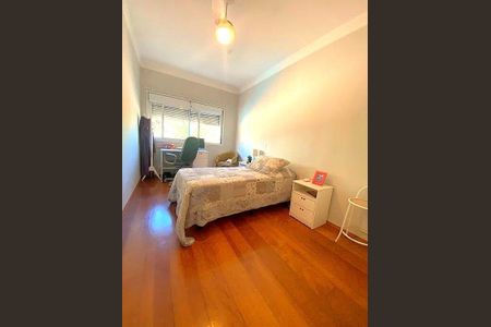 Casa à venda com 4 quartos, 535m² em Parque dos Principes, São Paulo