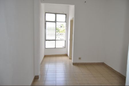 Sala de apartamento para alugar com 2 quartos, 60m² em Pilares, Rio de Janeiro