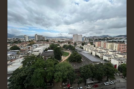 Vista do Quarto 2 - Suíte de apartamento para alugar com 2 quartos, 54m² em Del Castilho, Rio de Janeiro