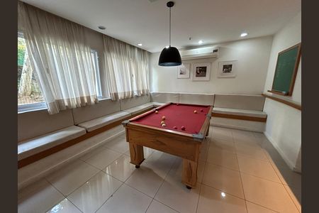 Apartamento à venda com 54m², 2 quartos e 1 vagaSalão de jogos