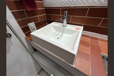 Apartamento à venda com 54m², 2 quartos e 1 vagaBanheiro da Suíte