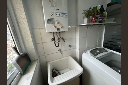 Área de Serviço de apartamento para alugar com 2 quartos, 54m² em Del Castilho, Rio de Janeiro