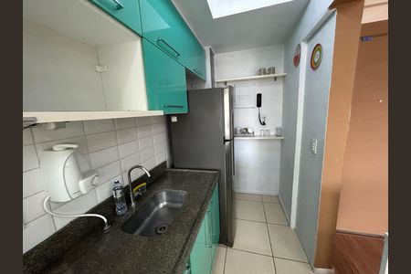 Apartamento à venda com 54m², 2 quartos e 1 vagaCozinha