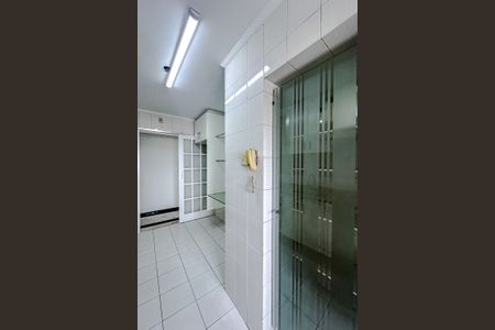 Apartamento à venda com 84m², 2 quartos e 2 vagas Apartamento à venda com 84m², 2 quartos e 2 vagasCozinha