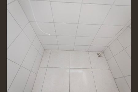 Apartamento à venda com 45m², 2 quartos e 1 vaga Apartamento à venda com 45m², 2 quartos e 1 vagaBanheiro Social