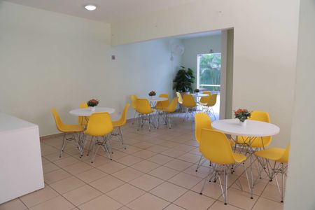 Apartamento para alugar com 68m², 3 quartos e 1 vagaÁrea comum - Salão de Festas Infantil