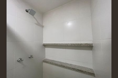 Apartamento para alugar com 57m², 2 quartos e 1 vaga Apartamento para alugar com 57m², 2 quartos e 1 vagaBanheiro