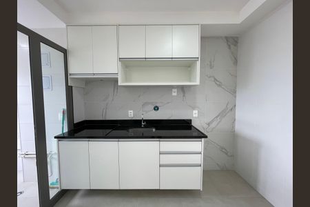 Apartamento para alugar com 57m², 2 quartos e 1 vaga Apartamento para alugar com 57m², 2 quartos e 1 vagaCozinha