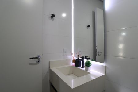 Casa à venda com 140m², 2 quartos e 2 vagasBanheiro 2