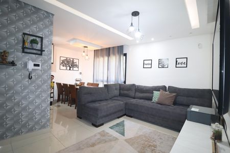 Sala de casa à venda com 2 quartos, 140m² em Parque das Nações, Santo André