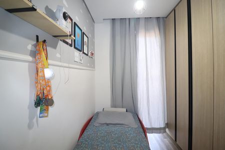 Casa à venda com 140m², 2 quartos e 2 vagasQuarto 2