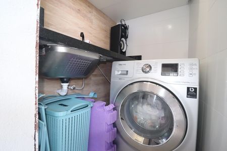 Casa à venda com 140m², 2 quartos e 2 vagasÁrea de Serviço