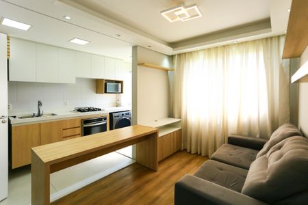 Sala  de apartamento para alugar com 2 quartos, 40m² em Jardim Taboao, São Paulo