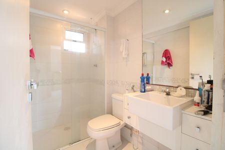 Apartamento à venda com 78m², 2 quartos e 1 vagaBanheiro