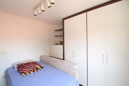 Apartamento à venda com 78m², 2 quartos e 1 vagaQuarto 2